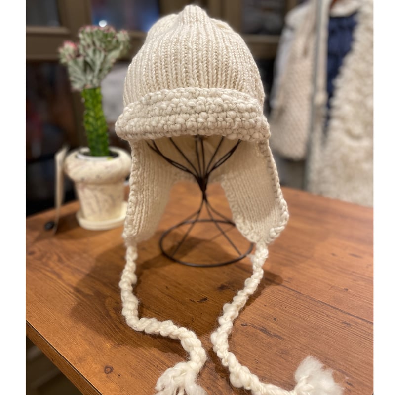 2448019 wool X TT wool hand knit pilot cap | a