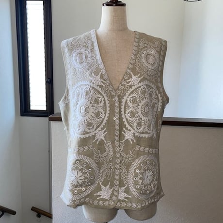 綿 フラックス 曼荼羅刺繍　ベスト　#2412020