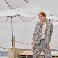 綿テンセルモダールストレッチ海賊プリント 変形襟 ８分袖テーラードジャケット　総裏付 #2132207