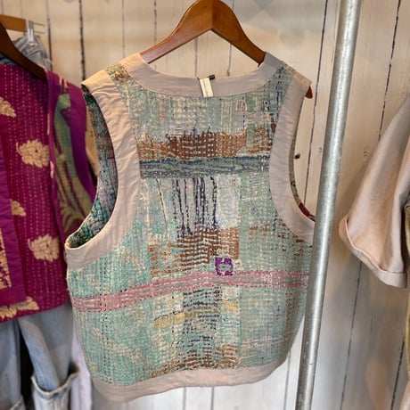 ヴィンテージ　カンタ刺繍　リメイクベスト　#2512004