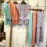 レーヨン モスクレープ KASURI プリント x ストライププリント　切り替え サルエルパンツ #2176226