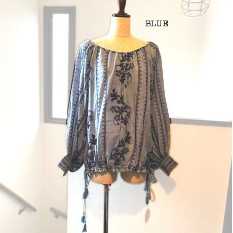 コットンスラブボイル　花柄xスモック刺繍　 チュニック　ビッグスリーブブラウス　#2314001