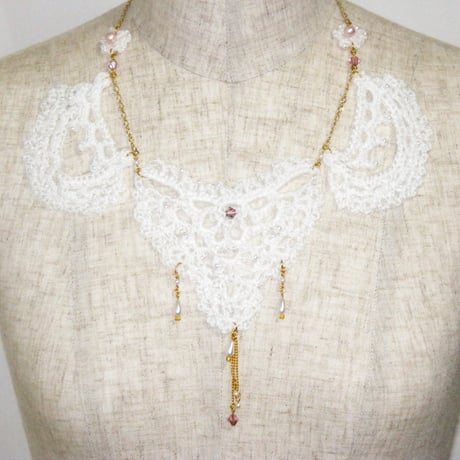 “Jewel Box”レースモチーフネックレス
