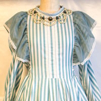 "Flag on the Deck" レーシーネックレス