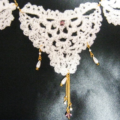 “Jewel Box”レースモチーフネックレス
