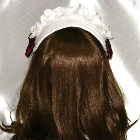 "Scarlet" コサージュとリボンのヘッドドレス