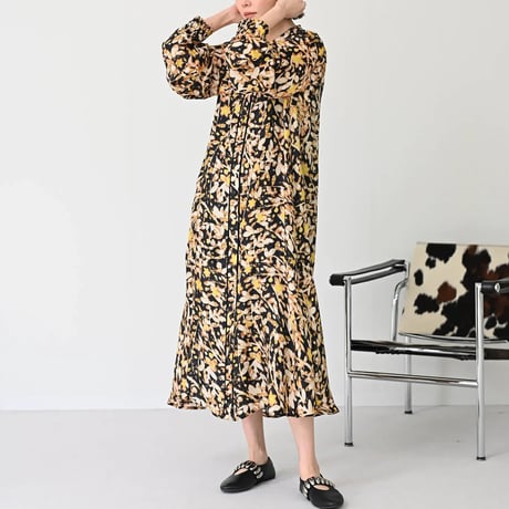 HERENCIA プリントワンピース ( ブルー／ブラック ) | エイプリル