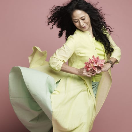 CD「愛を〜LOVE IS ON〜」