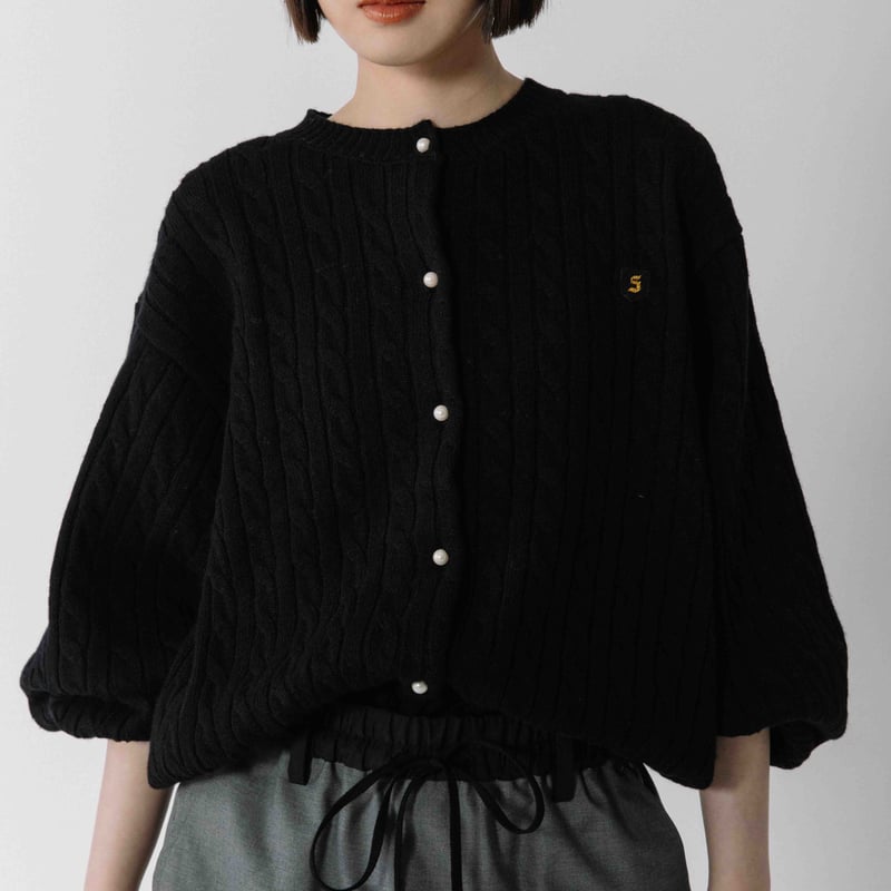 パールボタンケーブルニットカーディガン【BB54-709】 | BLANC basque