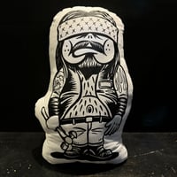 SUPPORT 81 NOMADS JAPAN Knuckleさん　髭ライダー クッション
