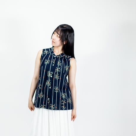 袖なしブラウス　線香花火