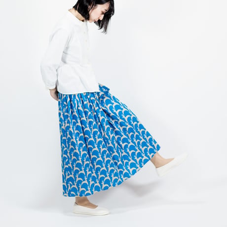 ロングスカート　鹿