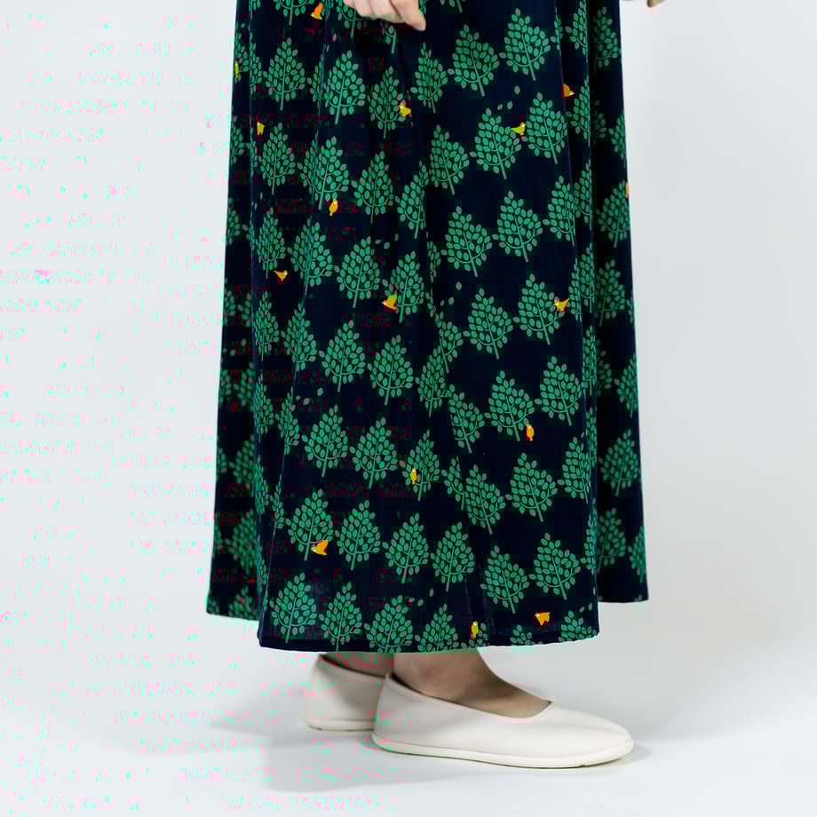 森林與灰椋鳥連身裙細節2