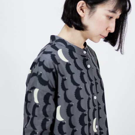 長袖シャツワンピース　オオカミ