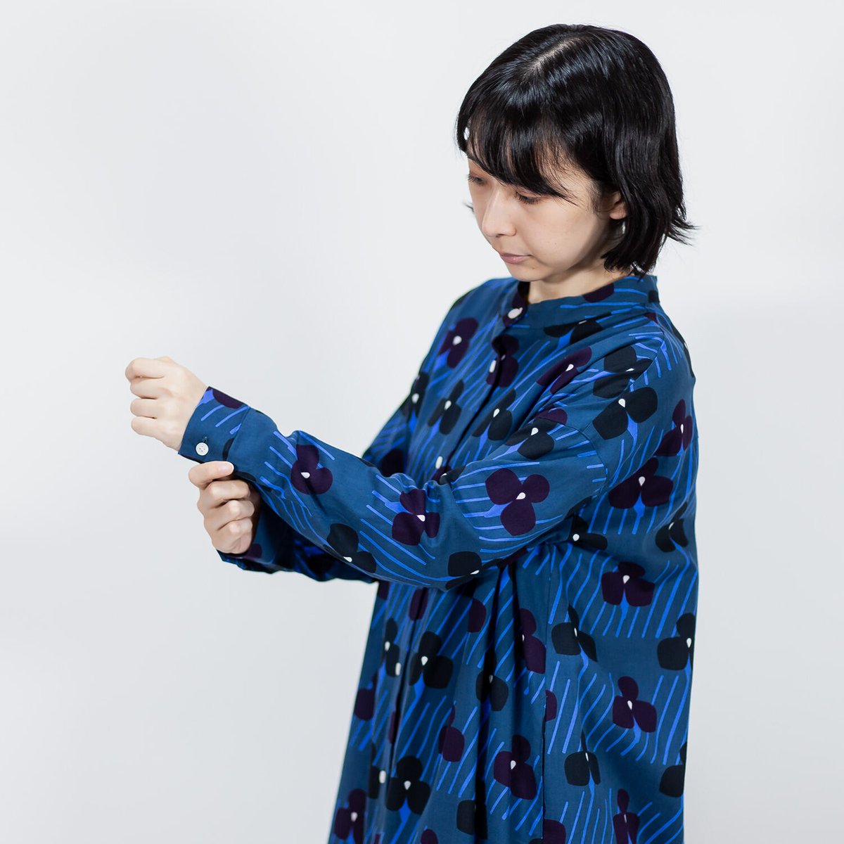 長袖シャツワンピース 杜若（紺） | 青衣 あをごろも