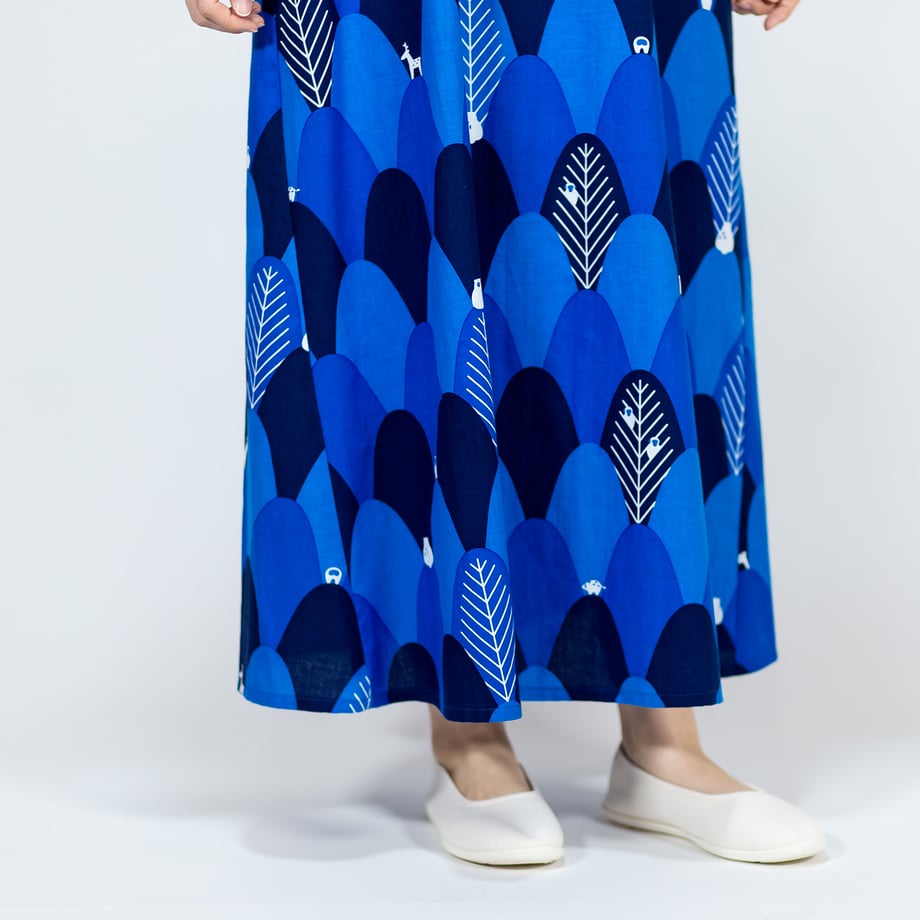 山々連身裙細節3