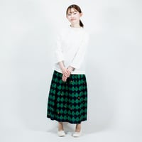 ロングスカート　森とムクドリ