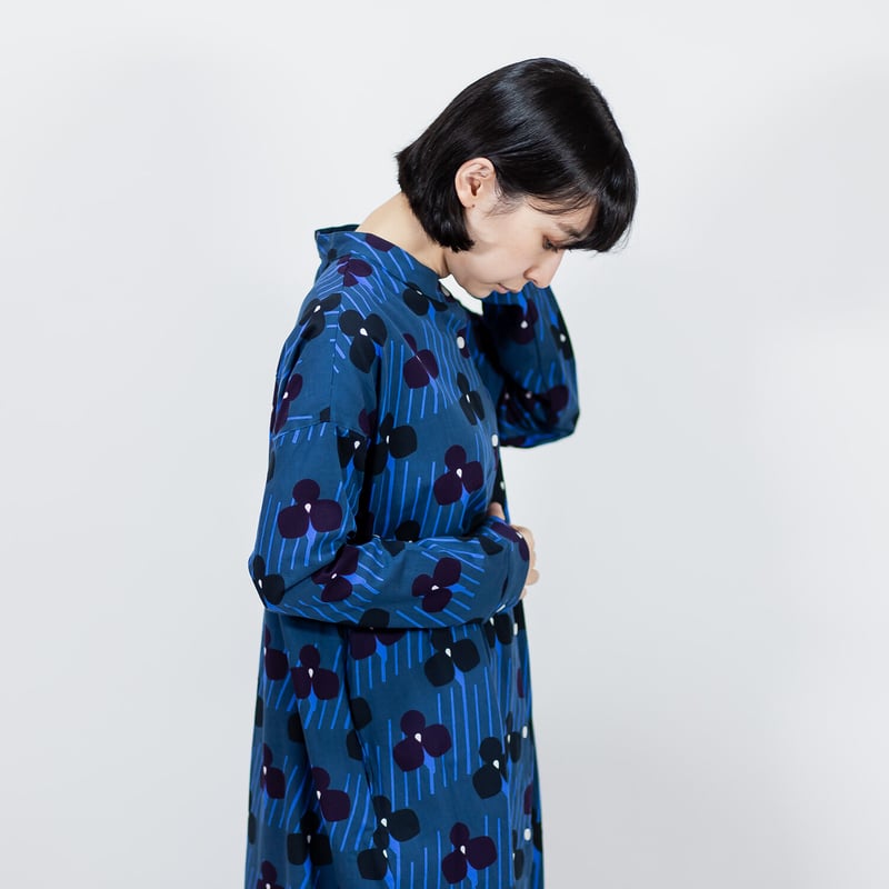 長袖シャツワンピース 杜若（紺） | 青衣 あをごろも