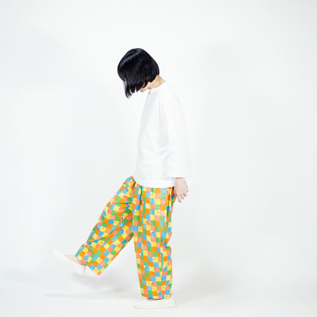 ゆったりパンツ　折り紙