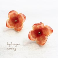 ピンクアジサイのピアス・イヤリング
