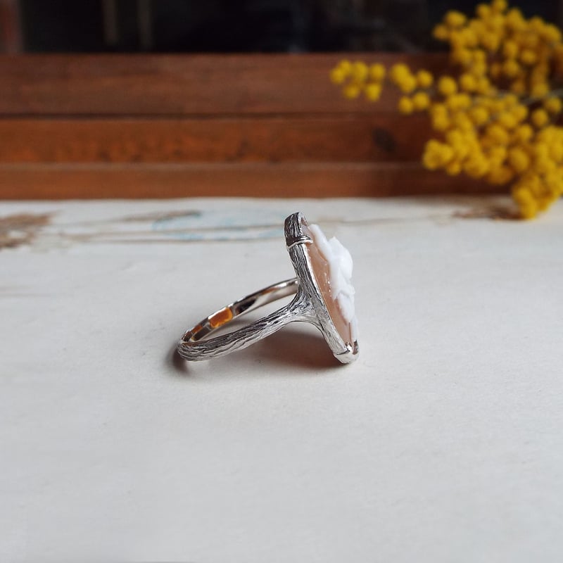 PER DONNAシェルカメオリング シェル カメオ 指輪 リング レディース 18金 ダイヤ 50代 60代 70代