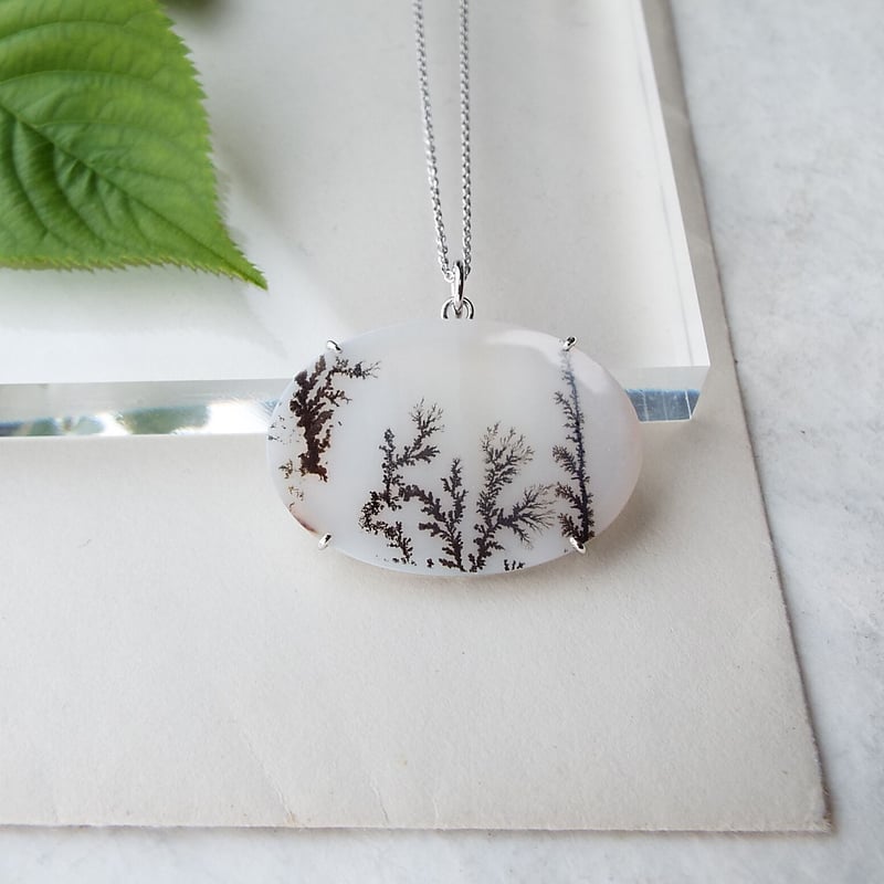 デンドリティックアゲートのネックレス | Namikata