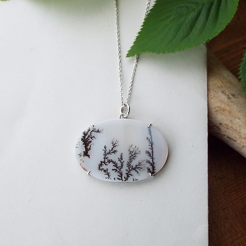 デンドリティックアゲートのネックレス | Namikata