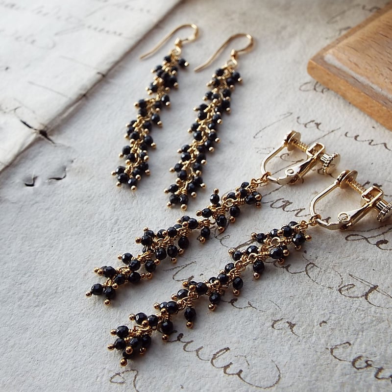 ブラックスピネルのピアス・イヤリング（スパイラル） | Namikata