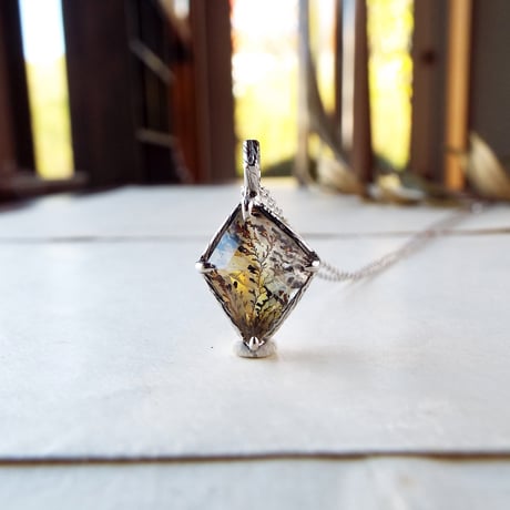 デンドリティッククォーツ | STORES