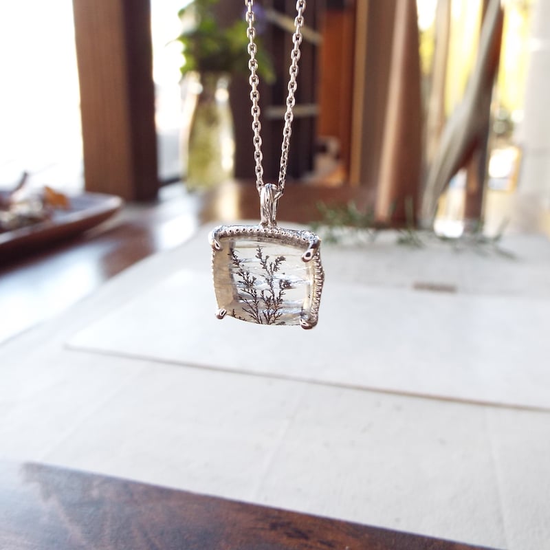 デンドリッククォーツB　ペンダントトップ デンドリッククォーツB ペンダントトップ デンドリック クオーツ