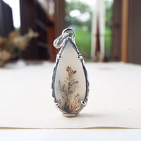 鳥とアゲートのネックレス No.10　ツグミ