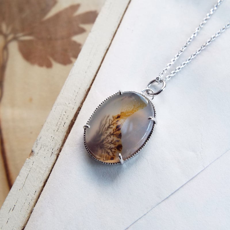 デンドリティックアゲートのネックレス | Namikata