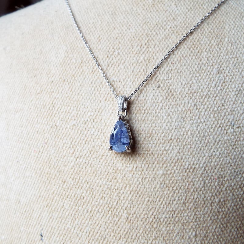 ヰ世界情緒 ネックレス ネモフィラ ヰ世界情緒】ネックレス ネモフィラ