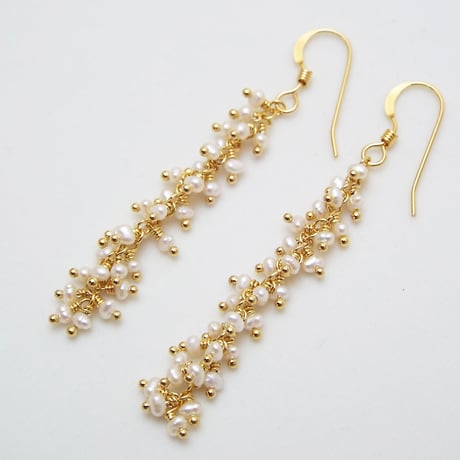 淡水パールピアス・イヤリング（スパイラル）