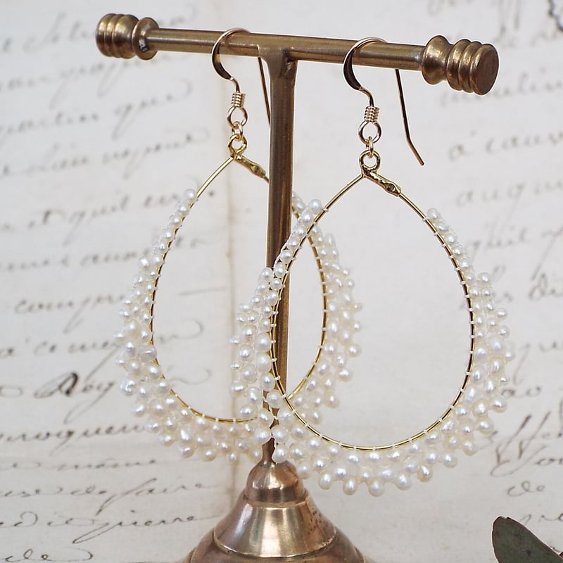 たむたむ様　ete パール ハグピアス ete（エテ）の「○K10MPG パール クレセントムーン ピアス