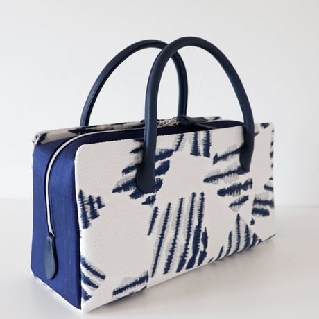 利休バッグ  / White Navy Abstract / R_1055