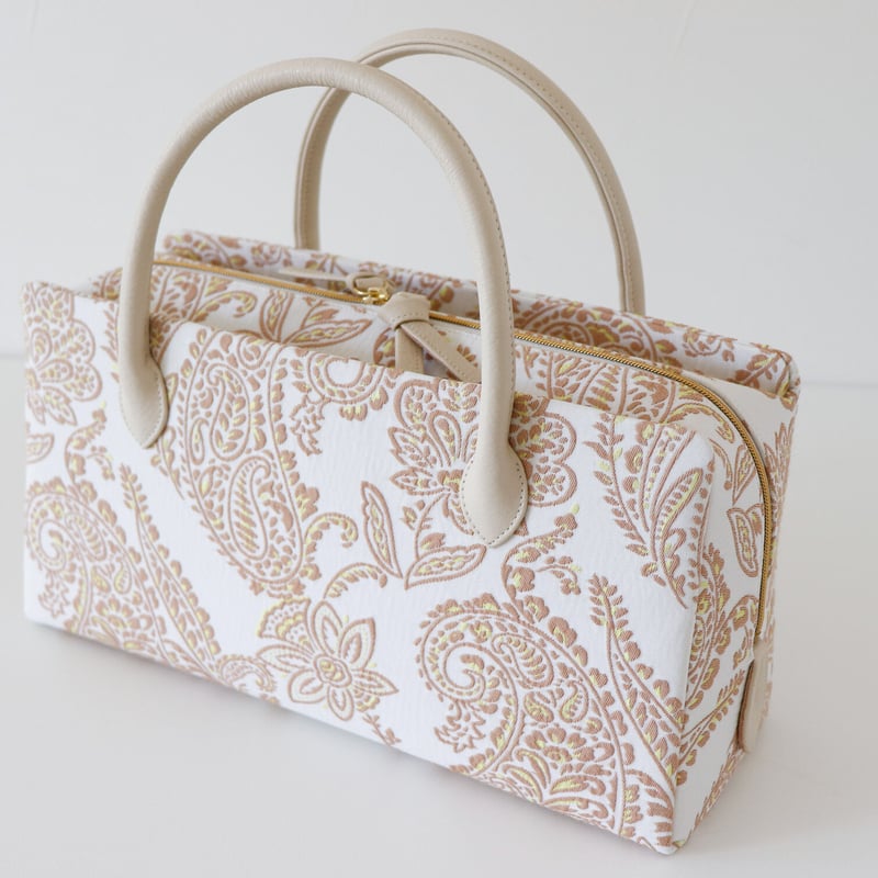 【セール✨】利休バッグ　和装バッグ　アイボリー　チェック柄　底鋲　総柄　春夏秋 利休バッグ / Beige Paisley / R_1134 | Day After Day