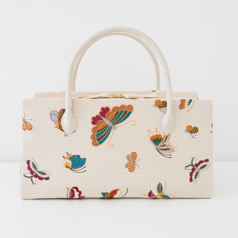 【美品】利休バック　刺繍入り　和装用バッグ 兎金] 利休バッグ（刺繍・こぼれ桜）