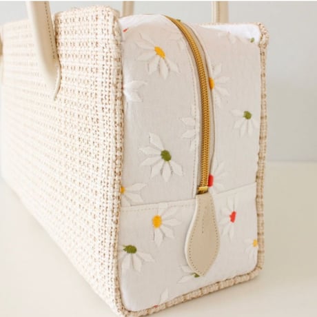 利休バッグ  R_1002  / natural × white cotton embroidery