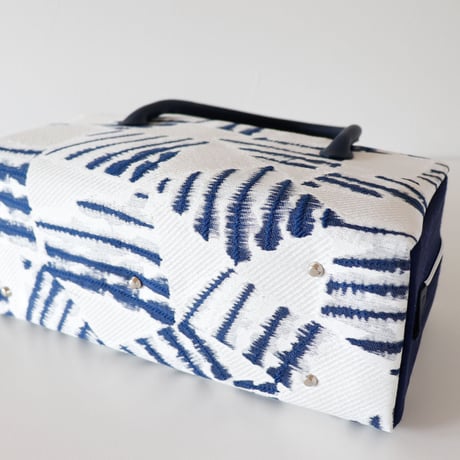 利休バッグ  / White Navy Abstract / R_1055