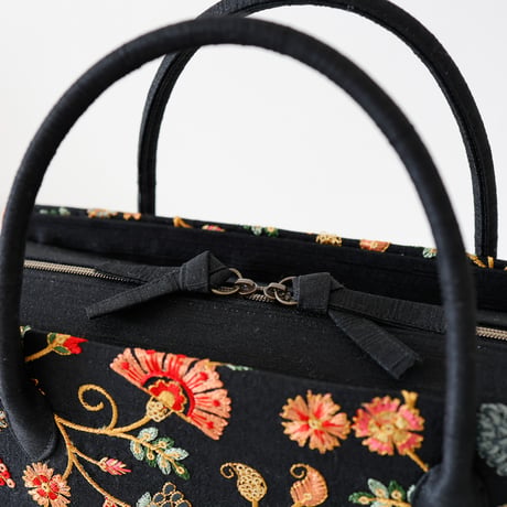 利休バッグ  /black floral/ R_1146