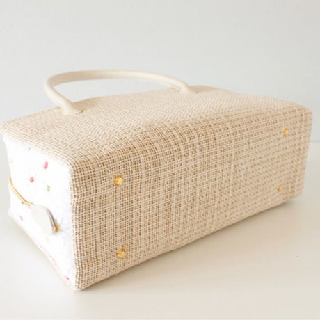 利休バッグ  R_1002  / natural × white cotton embroidery