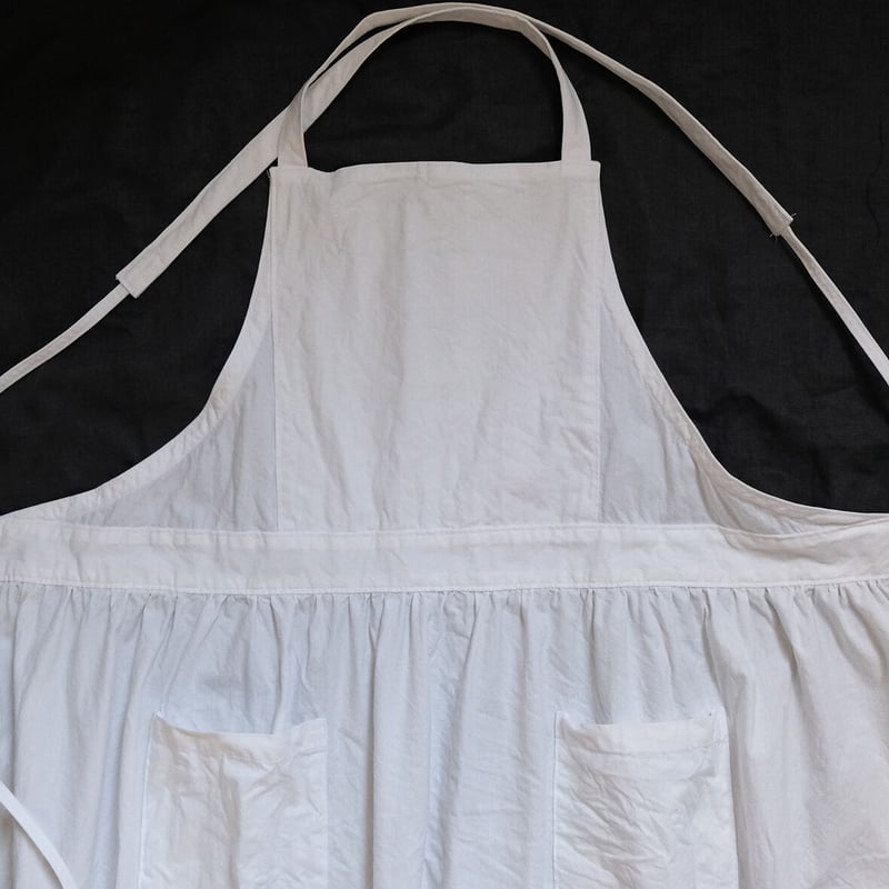 ギャザーエプロン/白 | takeshikanda