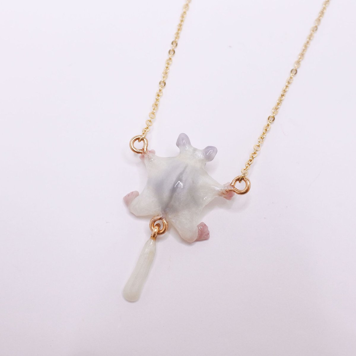 【akoko（╹◡╹）♡】　ネックレス　プラチナ　しずく　可愛い ぷっくり akoko（╹◡╹）♡様専用】 ネックレス プラチナ しずく 可愛い