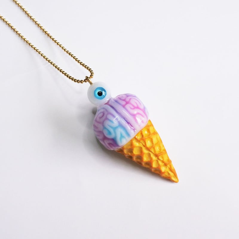 脳みそアイスクリーム 目玉トッピング ネックレス(ﾁｪｰﾝ約60cm) | sasaco