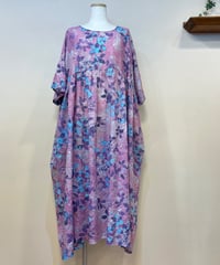ゆったりデザインワンピース