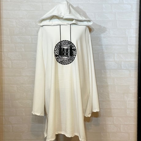 【DrugHoney】「太陽と月」フードロングガウン ドラッグハニー | STORES