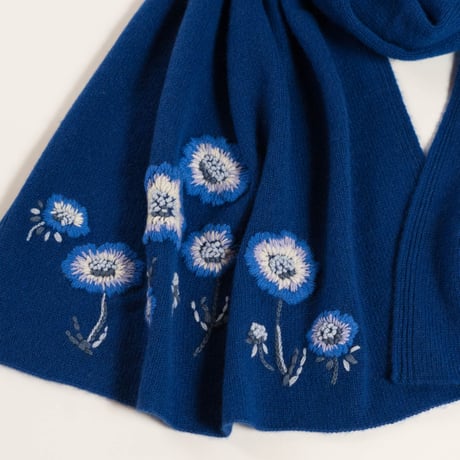 【受注生産商品】スカビオザの花の手刺繍カシミヤストール/Col.ロイヤルブルー