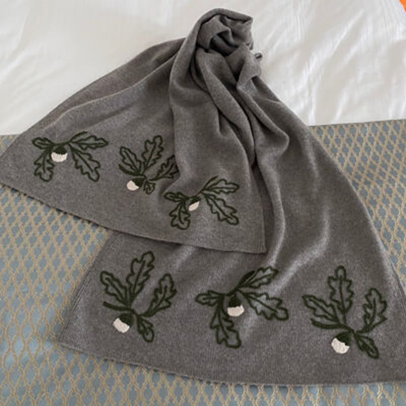 どんぐり柄手刺繍カシミヤストール/Col.オートミール | kaho