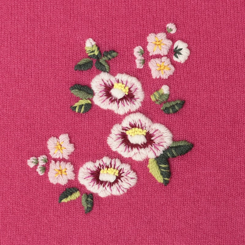 椿と梅の花の手刺繍カシミヤストール/Col.フューシャピンク